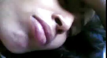 sex người vô hình Người châu á cố gắng quan hệ tình dục với damvler đàn ông da đen.